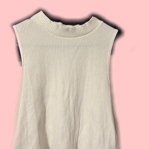 Old Navy Cream Ribbed Mock Neck Sleeveless Tank